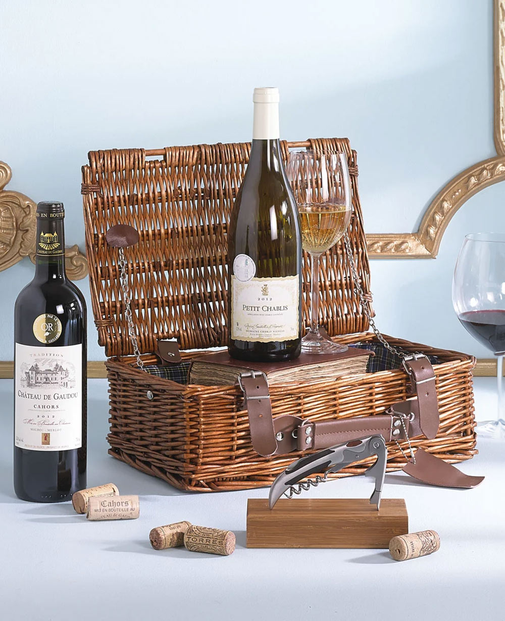Wine Connoisseur's Gift Set<br/>(Corporate Gifts)
